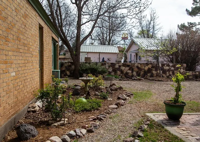 Langridge Lodge